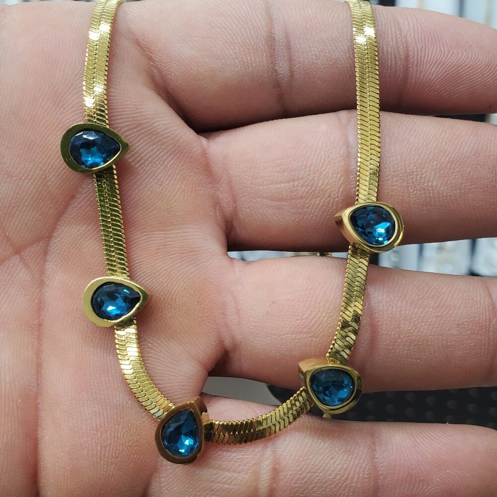 Necklace for woman's